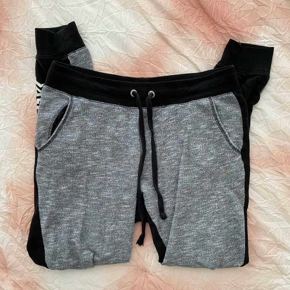 Victoria’s Secret PINK sweatpants